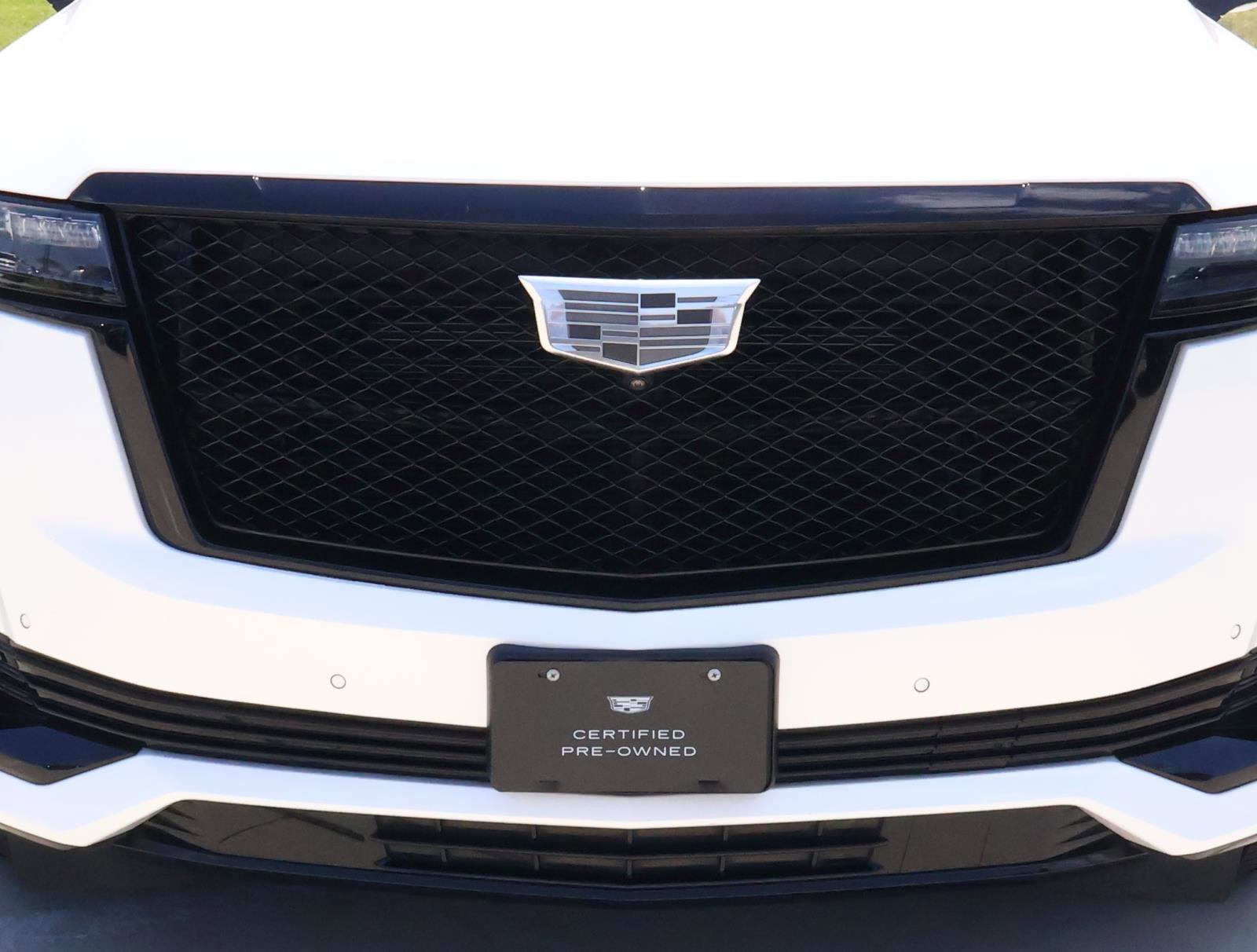Used 2024 Cadillac Escalade Sport w/ LPO, ONYX Package RWD image 8