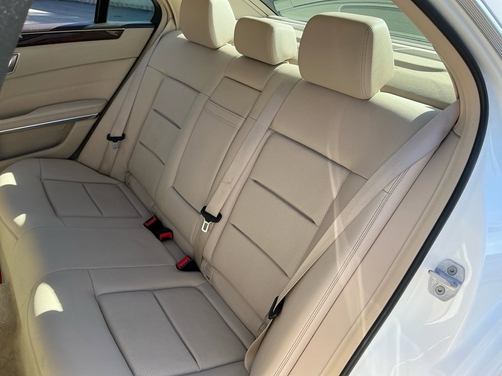 Used 2014 Mercedes-Benz E 350 Sport w/ Premium 1 Package image 18