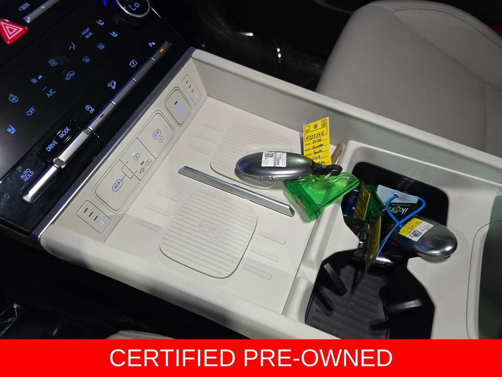 Used 2025 Hyundai Santa Fe Calligraphy FWD image 27