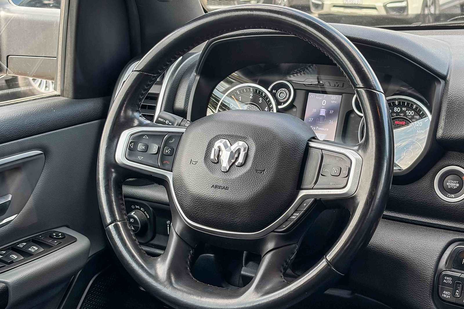 Used 2021 RAM 1500 Big Horn AWD/4WD image 14