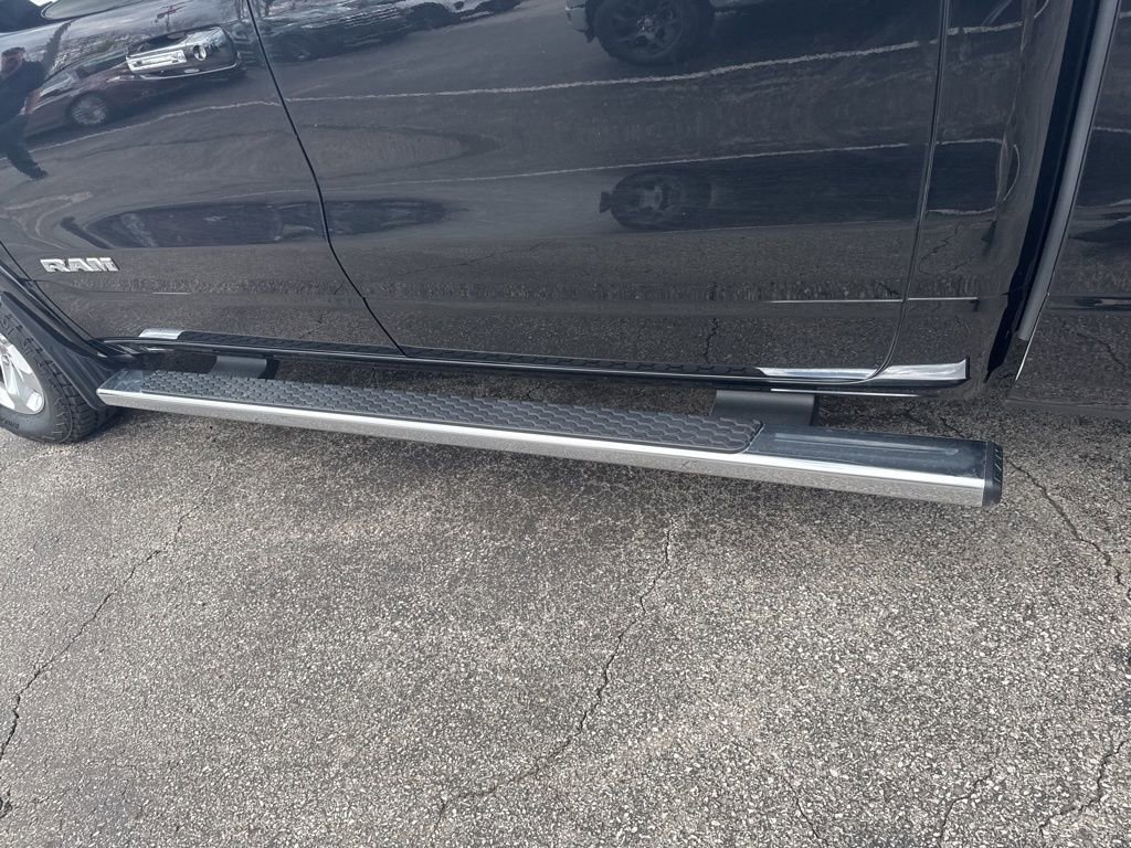 Used 2022 RAM 1500 Laramie AWD/4WD image 46