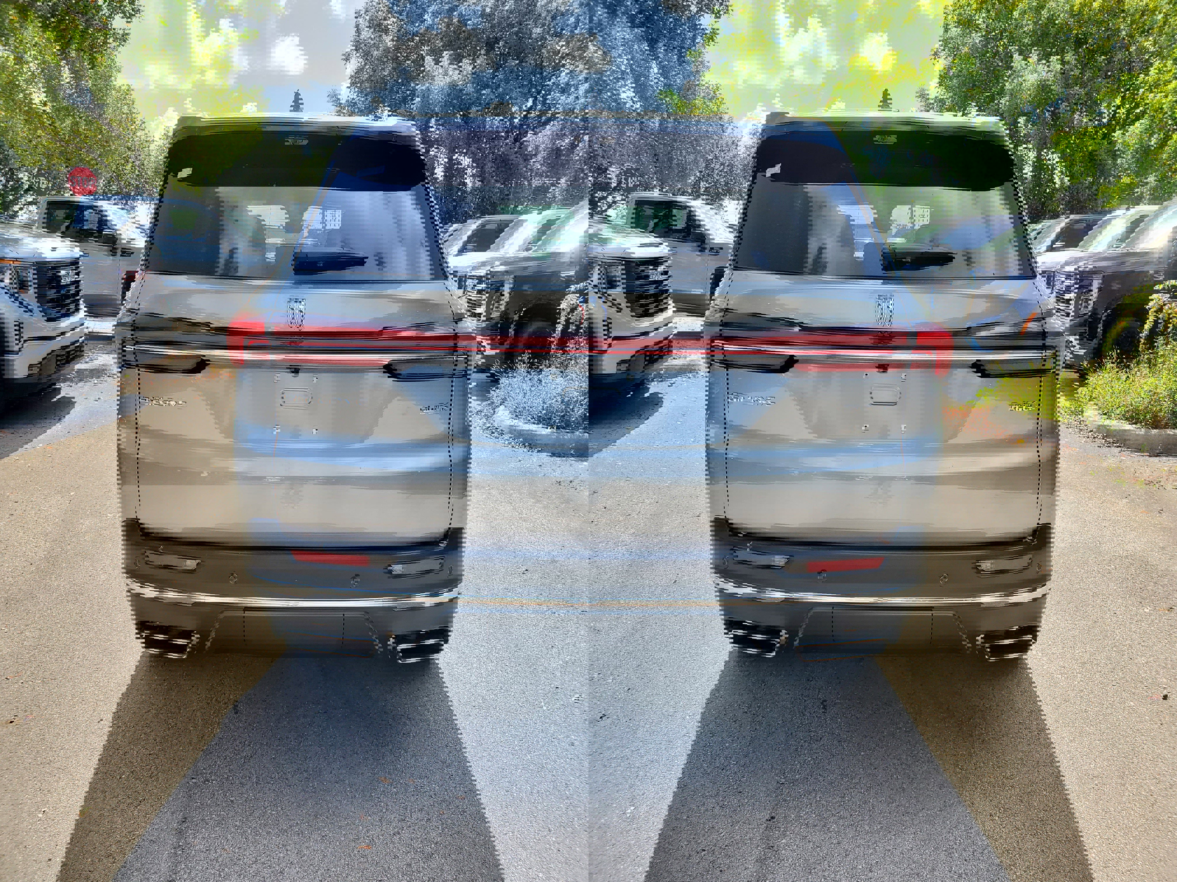 New 2026 Buick Enclave Preferred w/ Power Package image 4