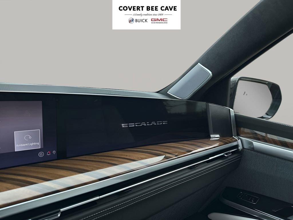 Used 2026 Cadillac Escalade Platinum Sport w/ LPO, Floor Liner Package image 41