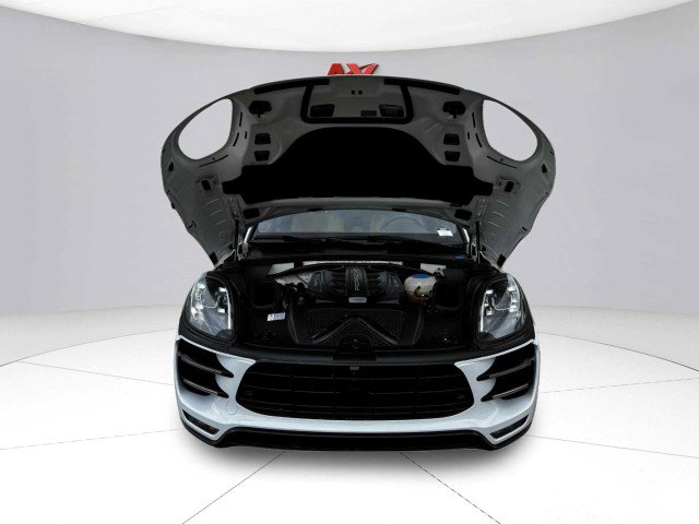 Used 2017 Porsche Macan Turbo image 59