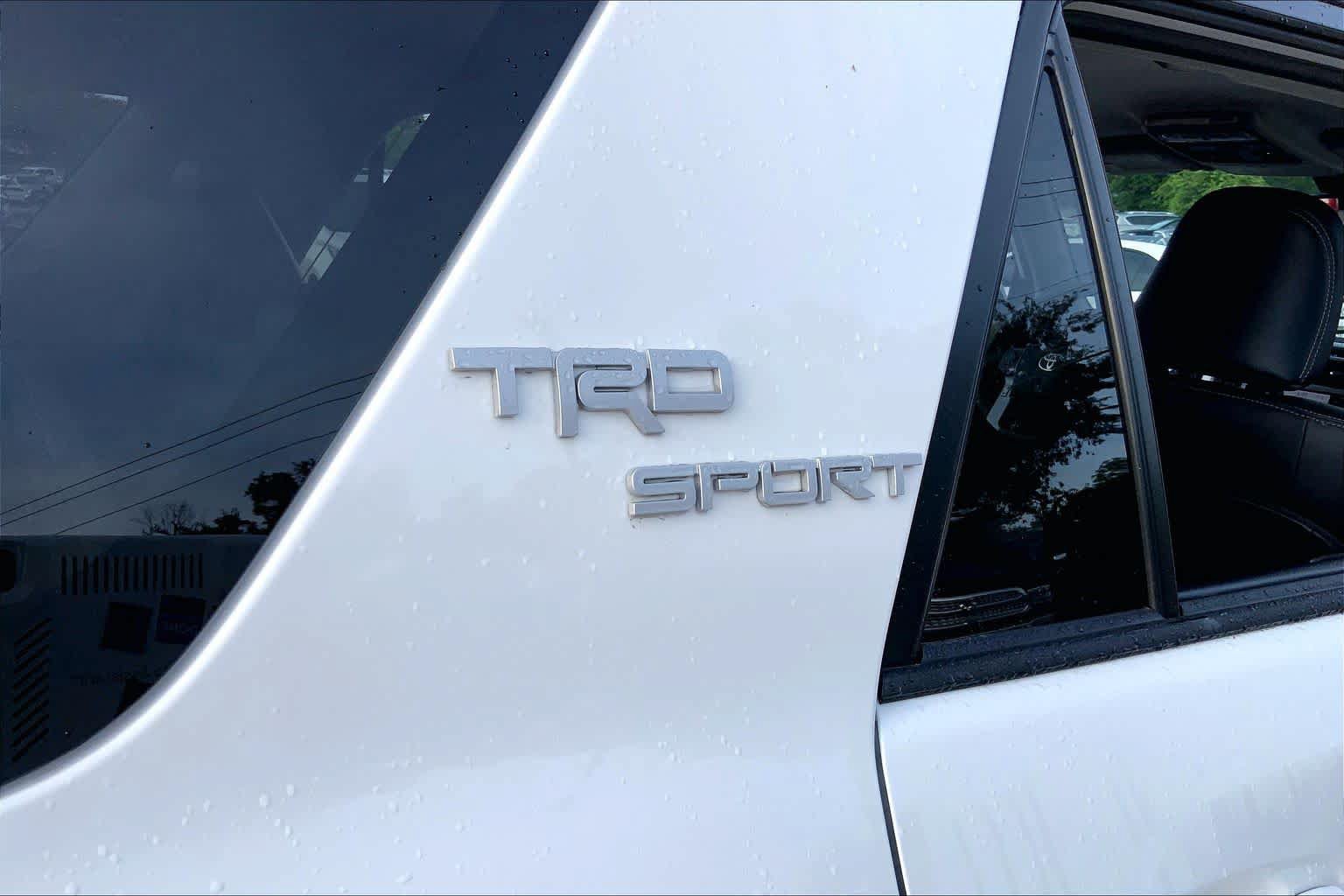 Used 2024 Toyota 4Runner TRD Sport AWD/4WD image 10