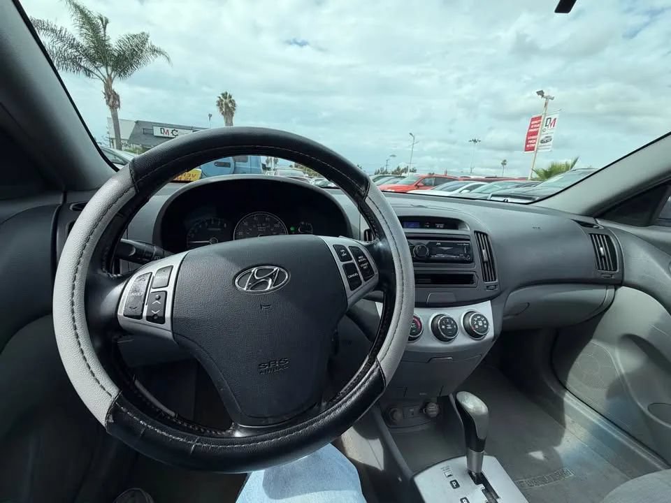 Used 2007 Hyundai Elantra SE FWD image 5