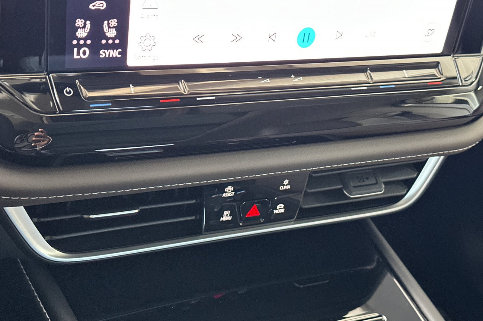 New 2026 Volkswagen Atlas SEL AWD/4WD image 19