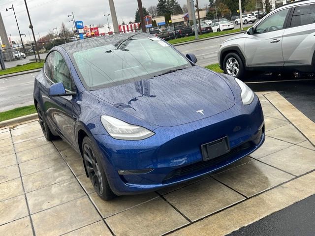 Used 2021 Tesla Model Y Long Range image 3