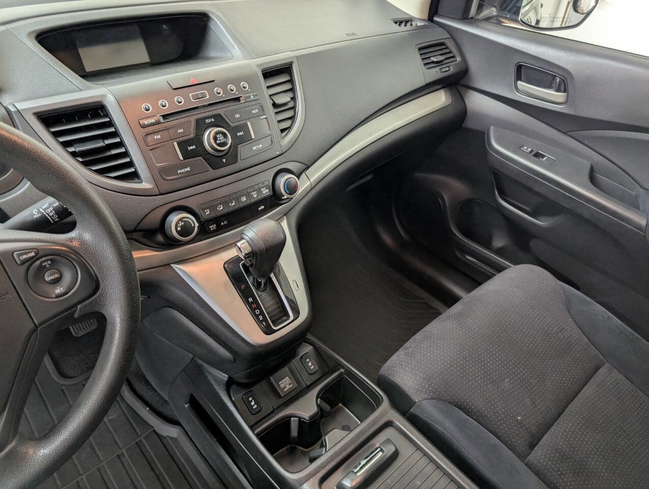 Used 2014 Honda CR-V LX image 12