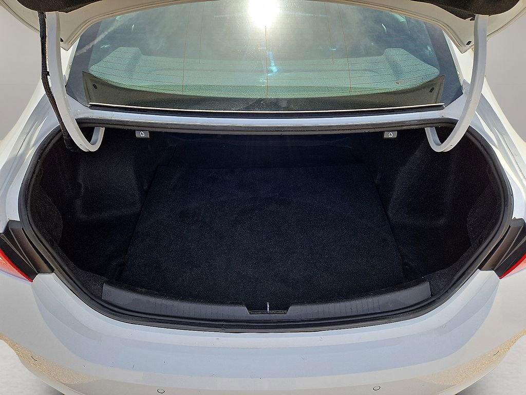 Used 2024 Chevrolet Malibu LT image 12