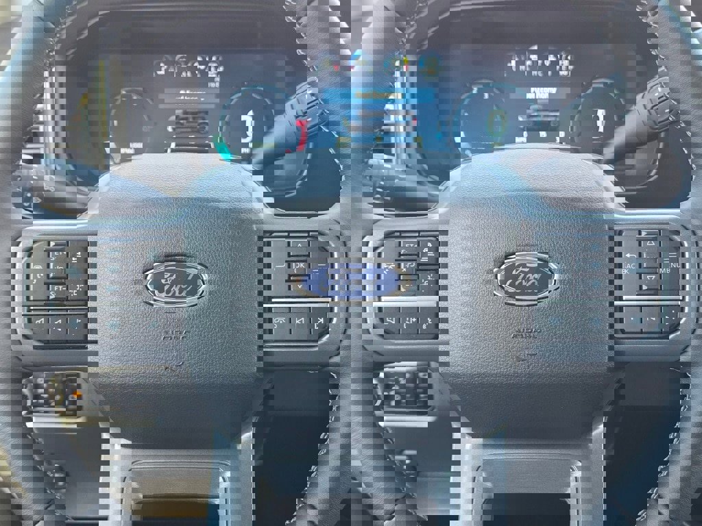 New 2025 Ford F350 Lariat w/ Lariat Ultimate Package image 19