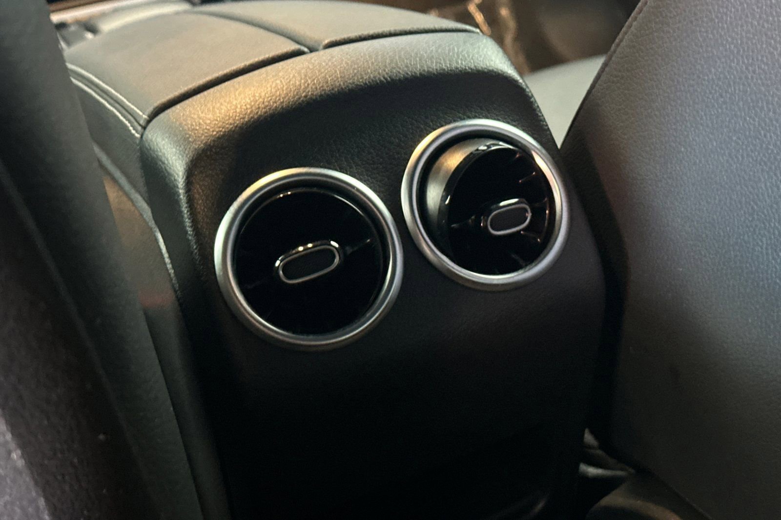 Certified 2022 Mercedes-Benz GLA 250 image 18