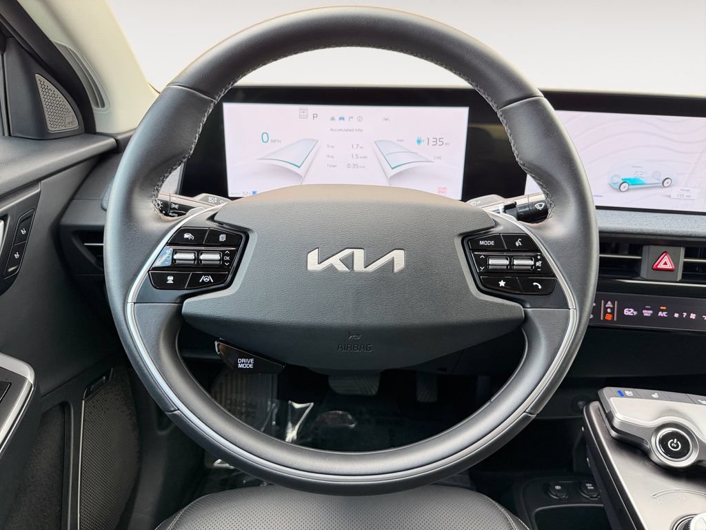 Used 2023 Kia EV6 Wind RWD image 23