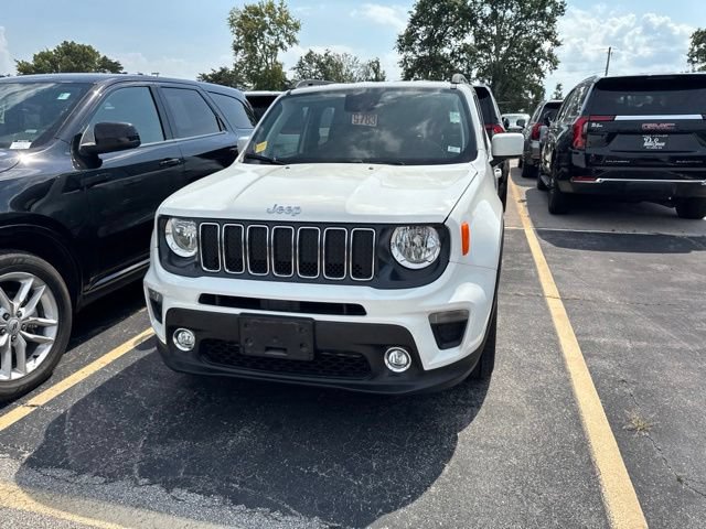 Used 2019 Jeep Renegade Latitude FWD image 3