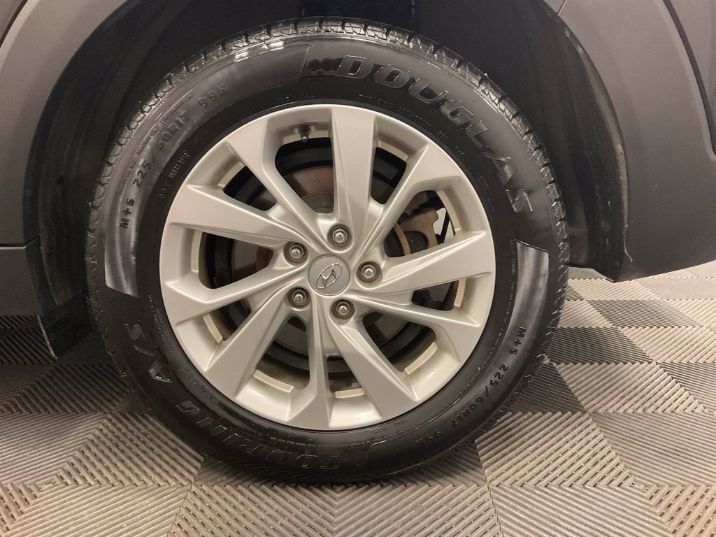 Used 2019 Hyundai Tucson Value AWD/4WD image 14