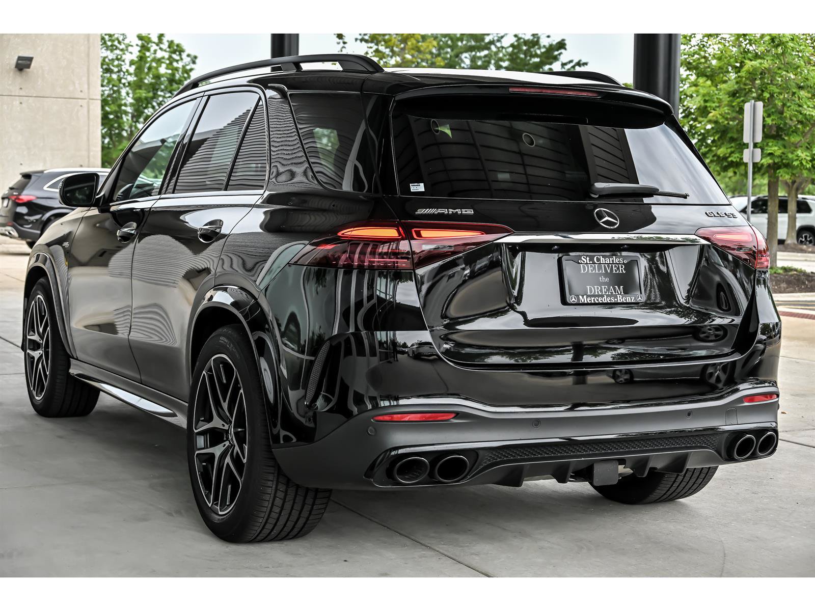 Certified 2024 Mercedes-Benz GLE 53 AMG 4MATIC image 6