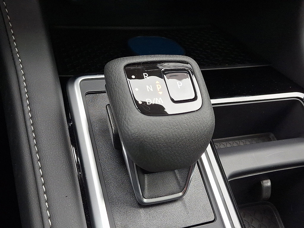 New 2026 Nissan Pathfinder SV AWD/4WD image 7