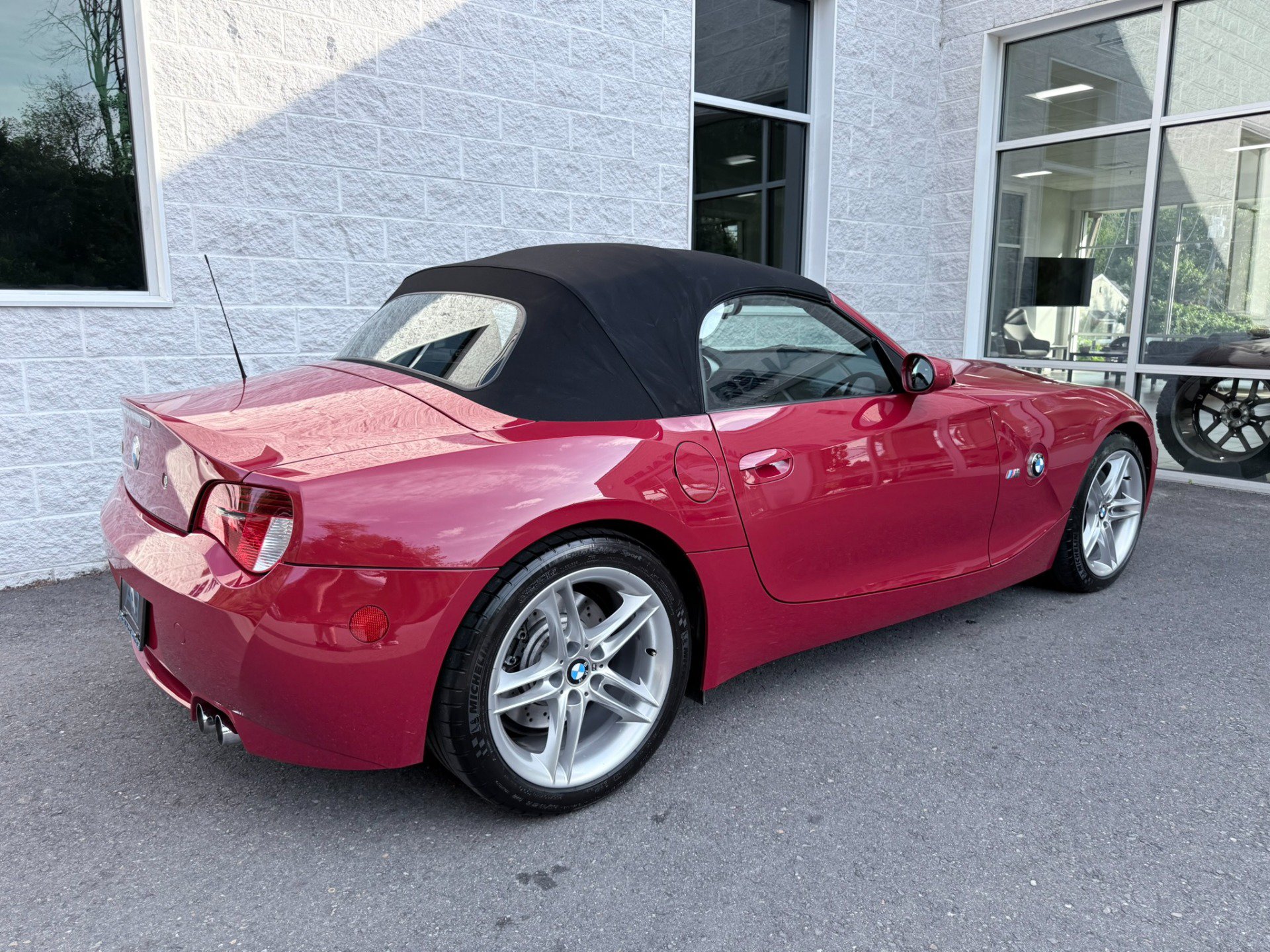 Used 2006 BMW M Roadster RWD image 24