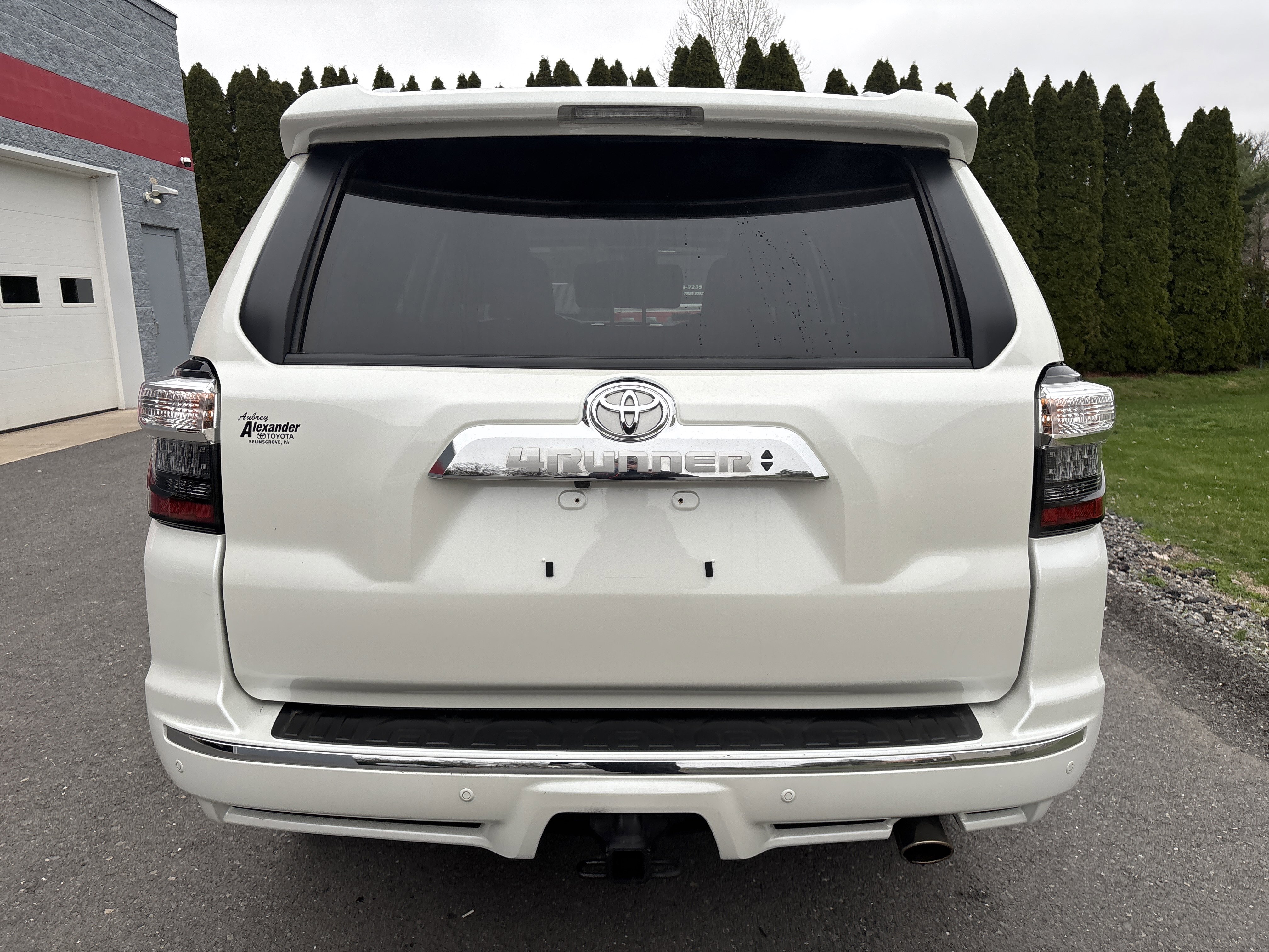 Certified 2023 Toyota 4Runner Limited AWD/4WD image 4