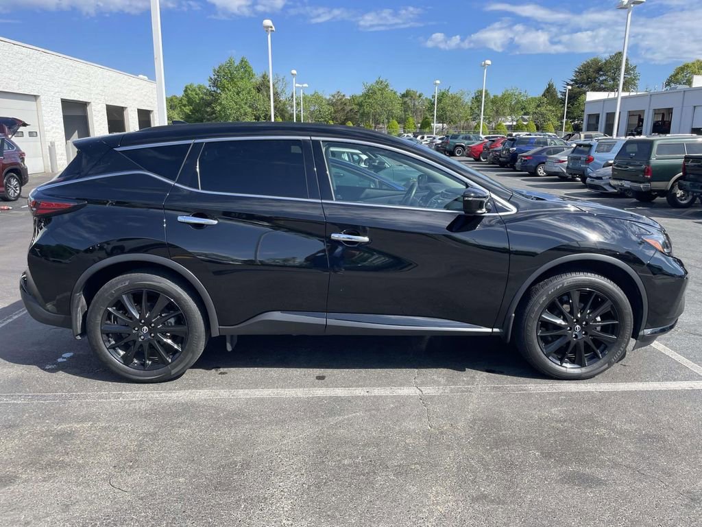Used 2023 Nissan Murano SV w/ SV Midnight Edition Package image 10