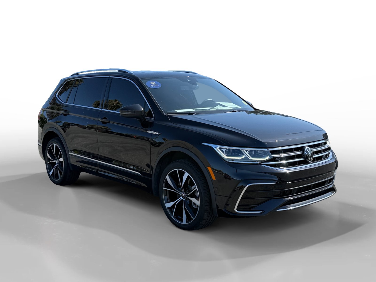 Certified 2024 Volkswagen Tiguan SEL R-Line AWD/4WD image 7