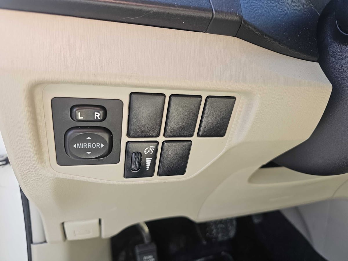 Used 2015 Toyota Prius Two FWD image 13