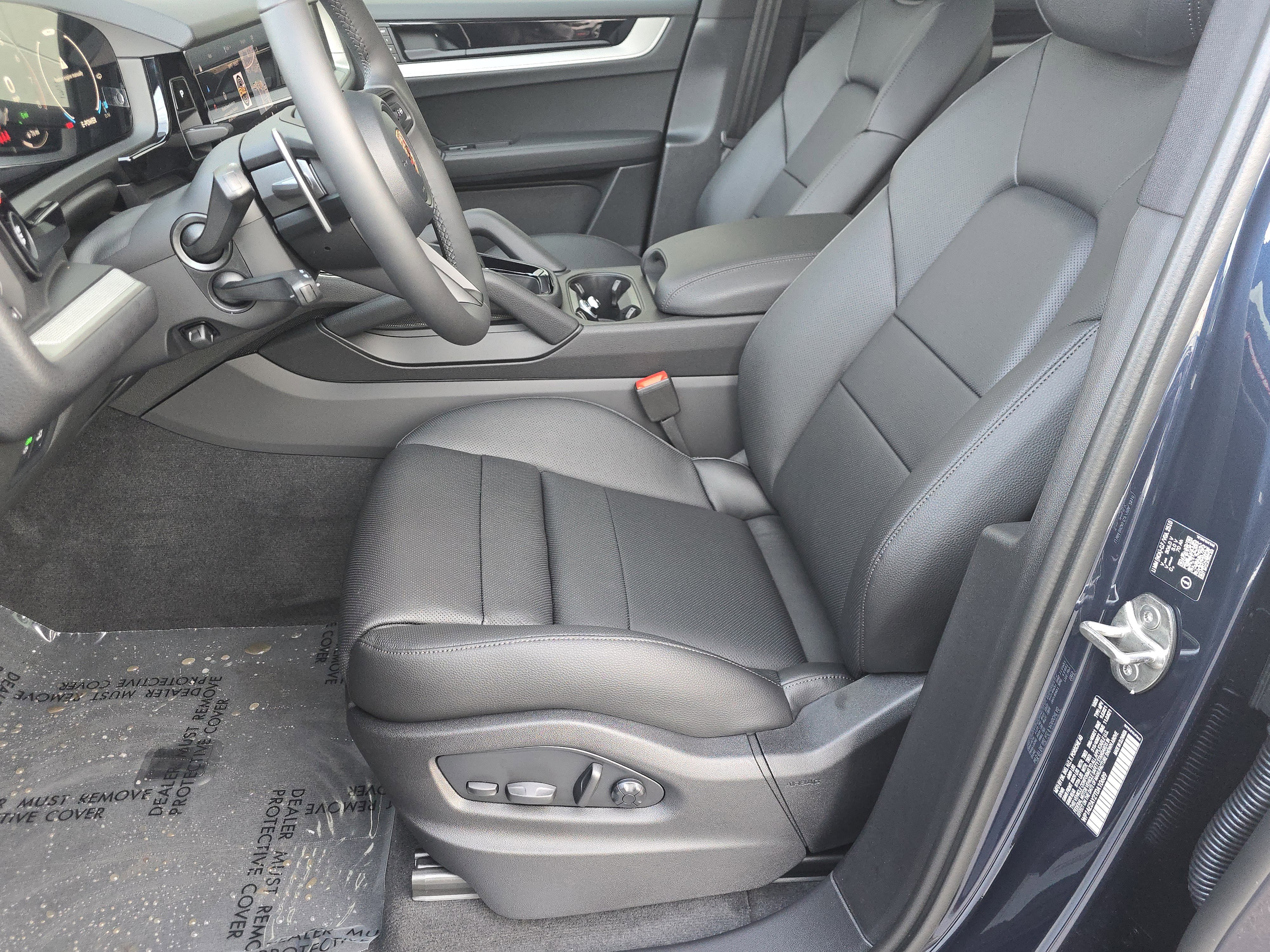 New 2026 Porsche Cayenne E-Hybrid image 5