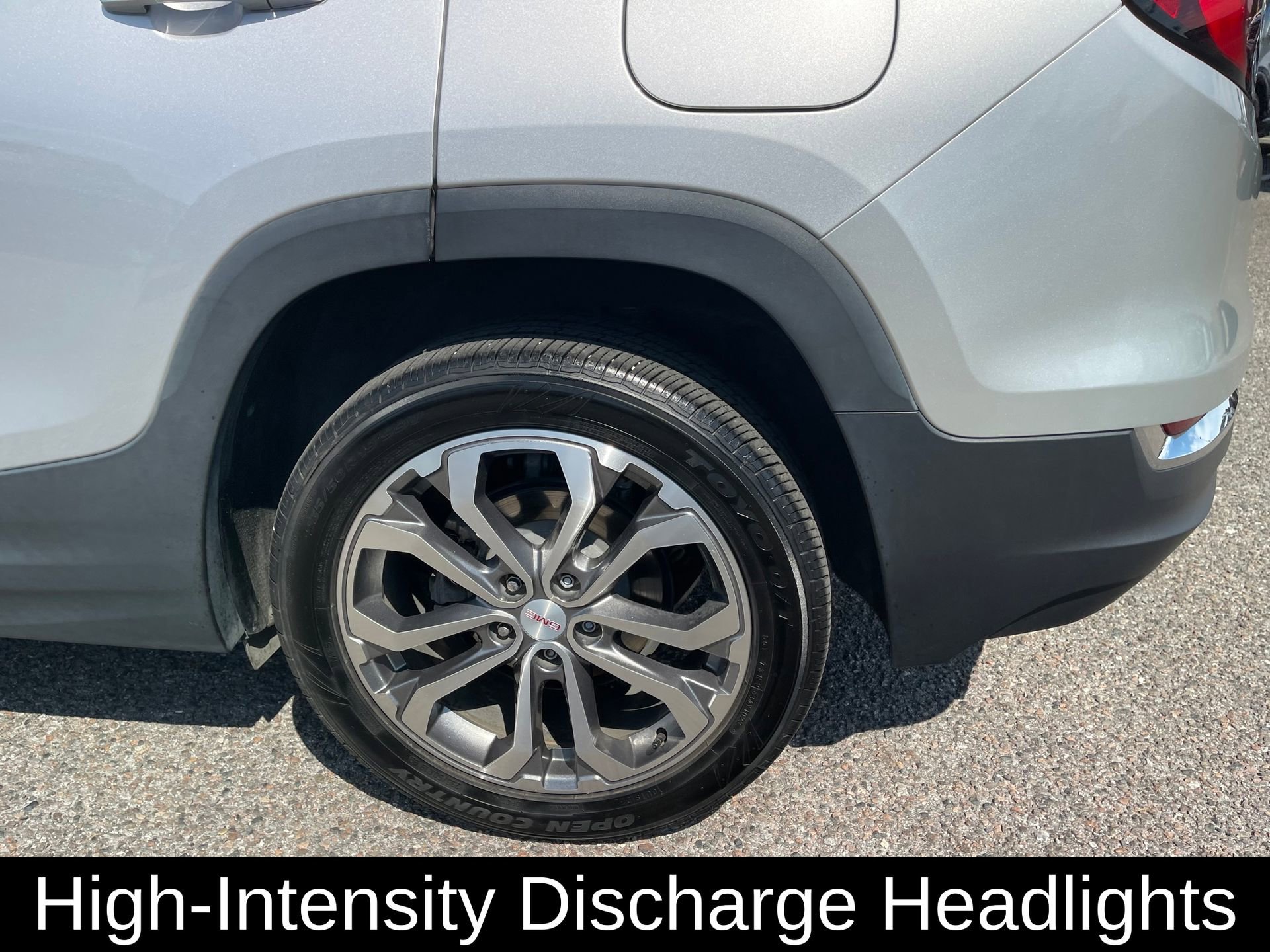 Used 2020 GMC Terrain SLT w/ Preferred Package image 9