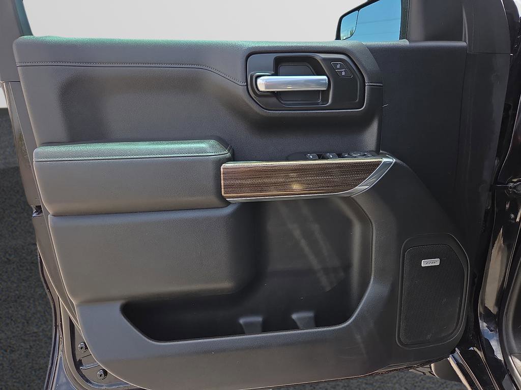 Used 2021 Chevrolet Silverado 1500 LT Trail Boss w/ Convenience Package II AWD/4WD image 10