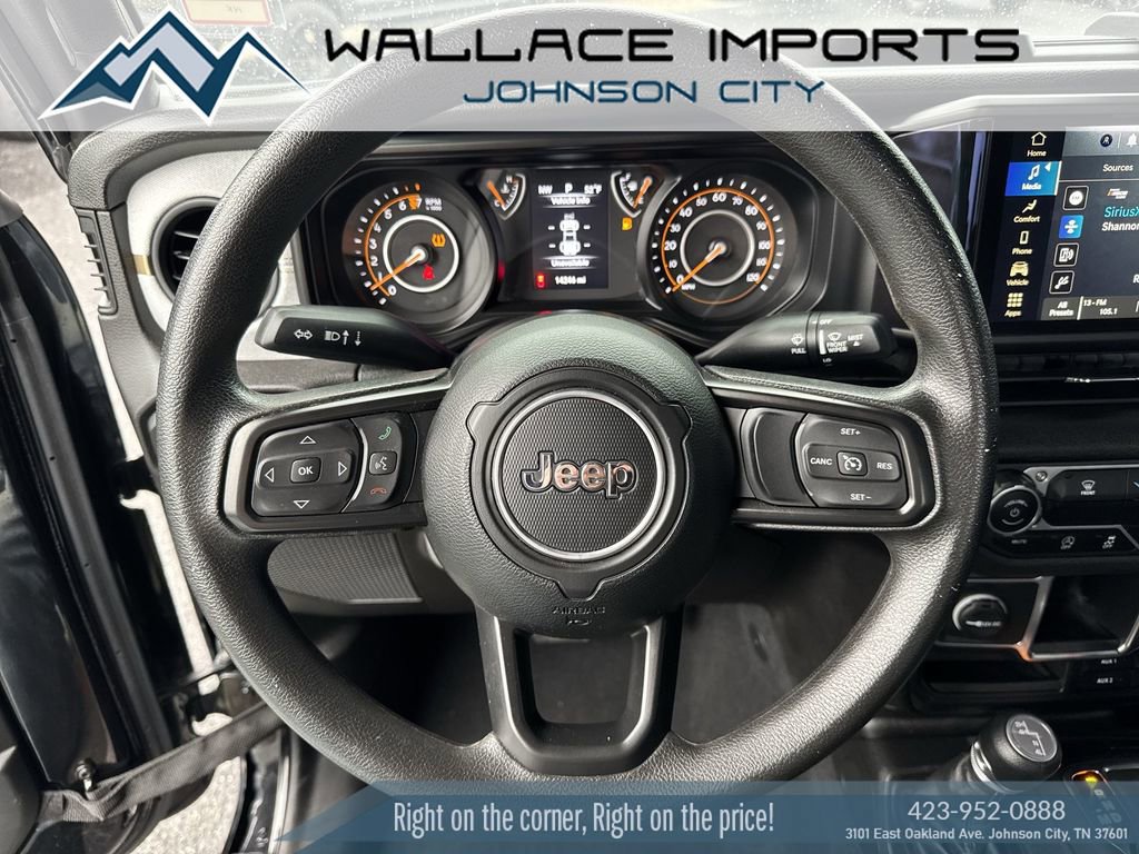 Used 2024 Jeep Gladiator Sport AWD/4WD image 28