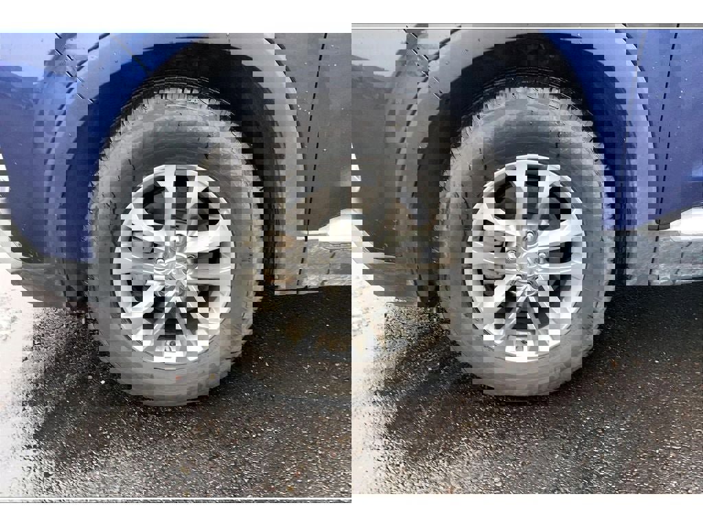 Used 2020 Hyundai Santa Fe SE image 10