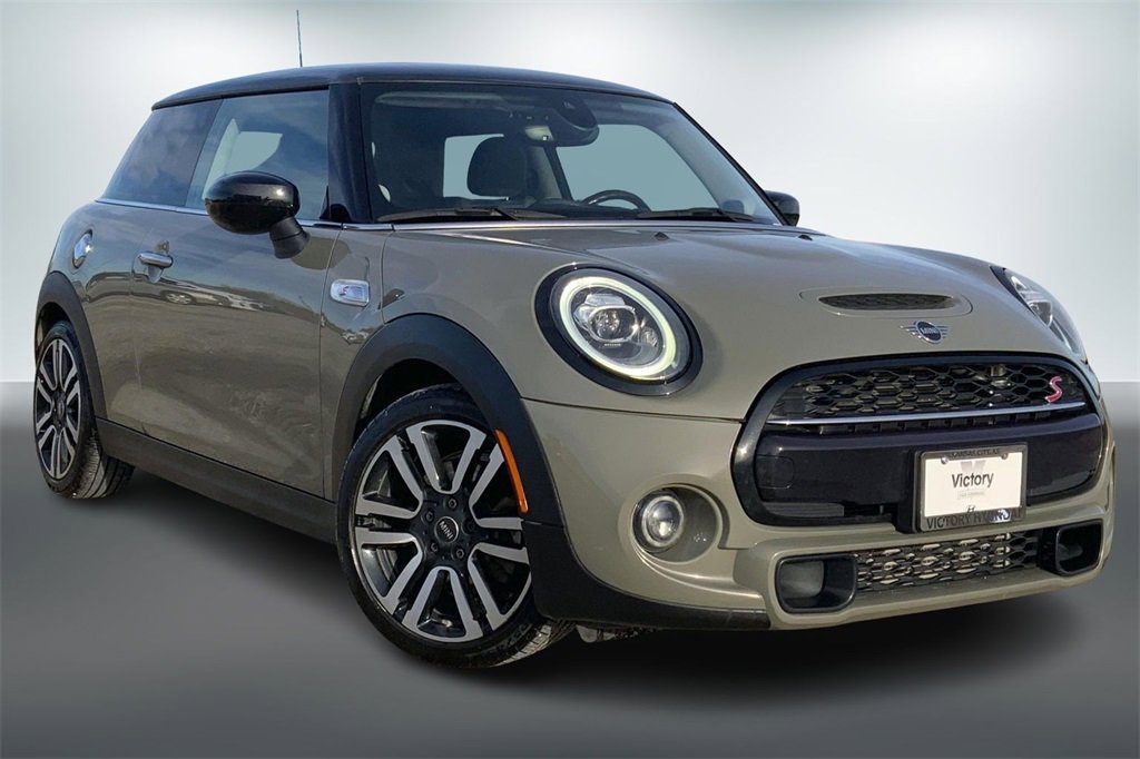 Used 2020 MINI Cooper S w/ Premium Package image 3