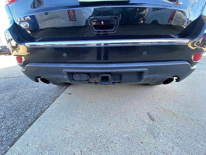 Used 2013 Jeep Grand Cherokee Overland image 18