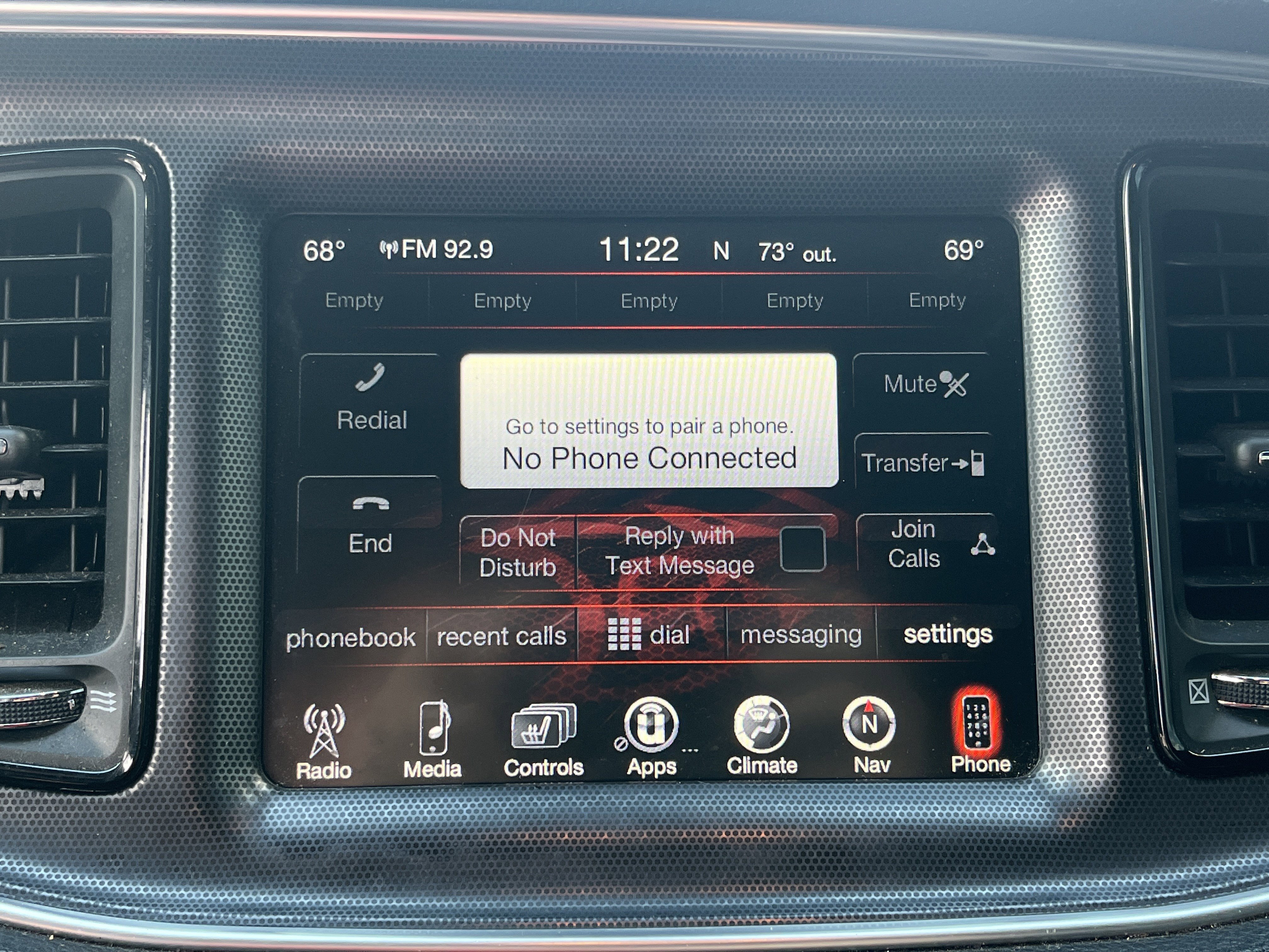 Used 2016 Dodge Challenger SRT w/ Technology Group image 5