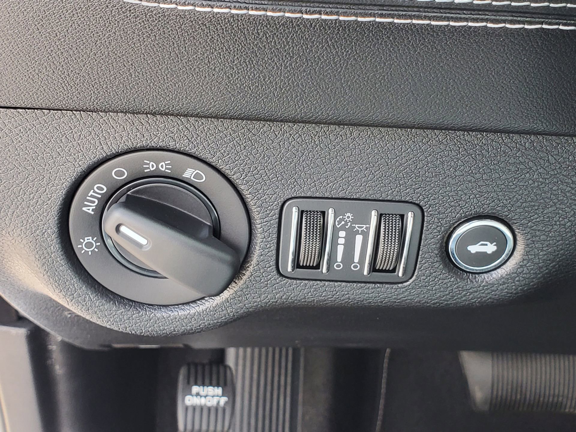 Used 2021 Dodge Charger SRT Hellcat image 21