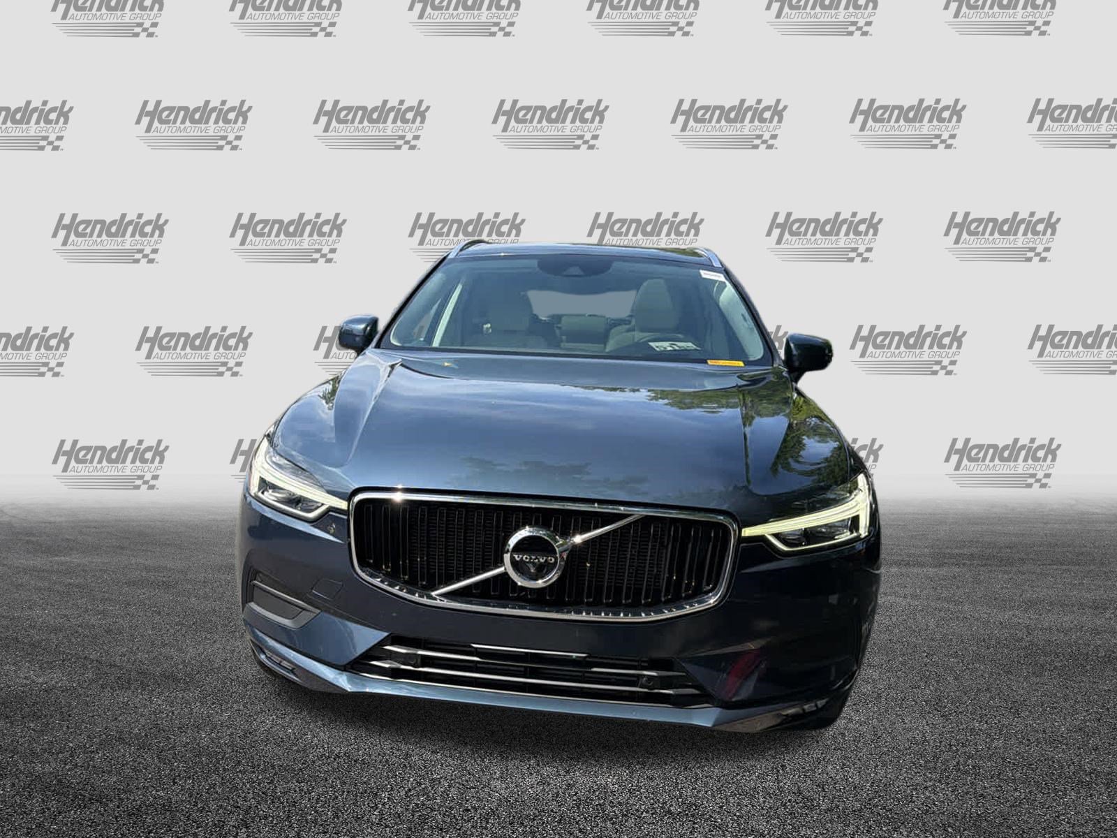 Used 2021 Volvo XC60 T5 Momentum w/ Advanced Package image 6
