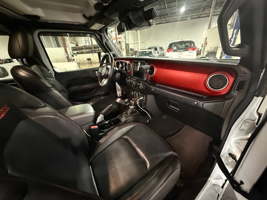 Used 2021 Jeep Gladiator Rubicon AWD/4WD image 38