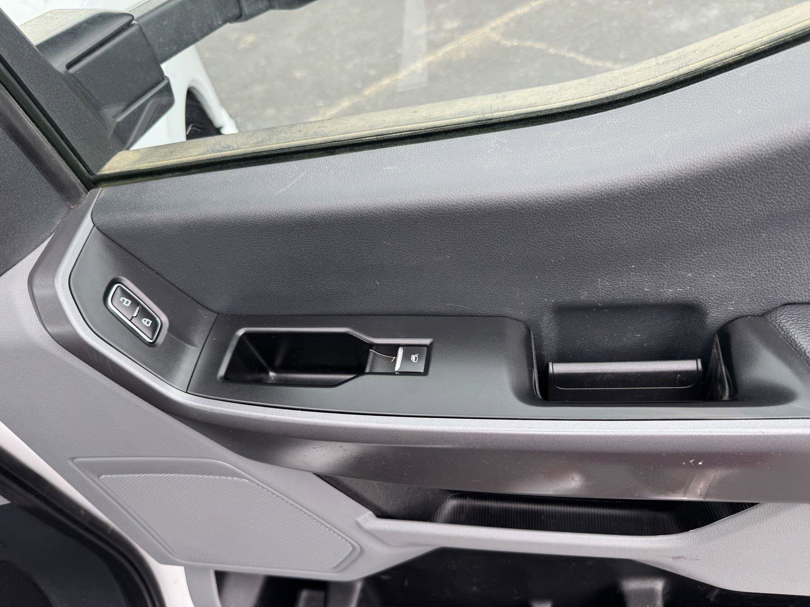 Used 2025 Ford F250 XLT w/ FX4 Off-Road Package image 34