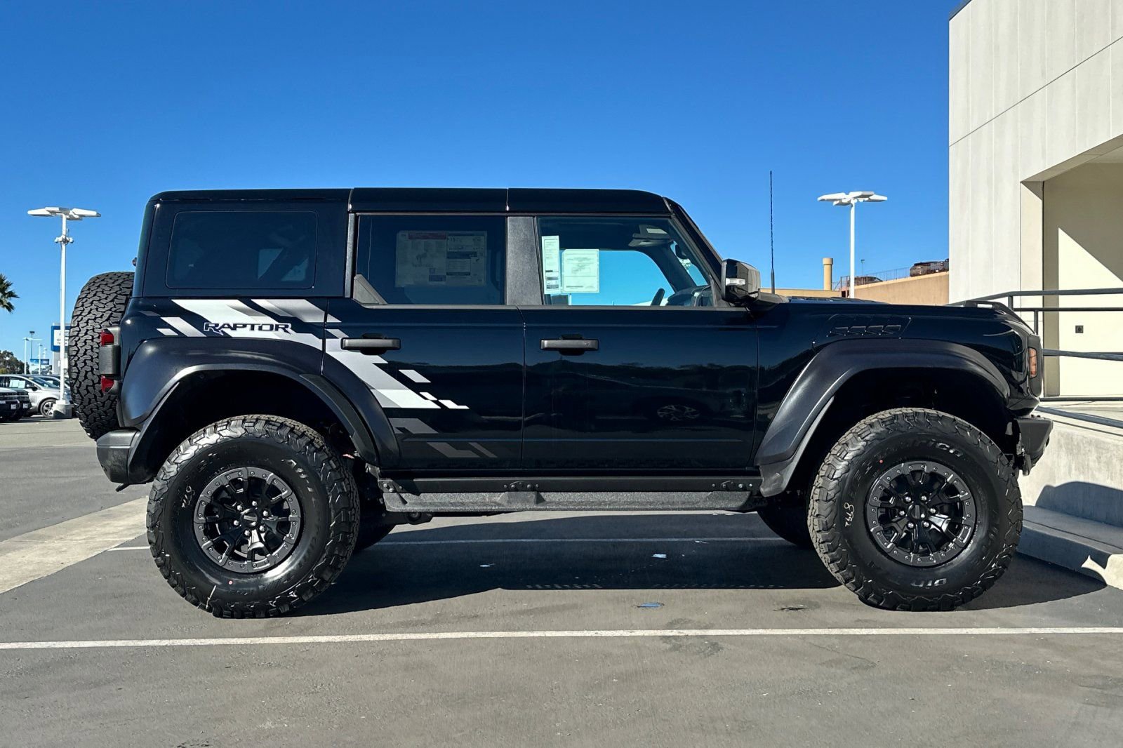 New 2025 Ford Bronco Raptor image 2