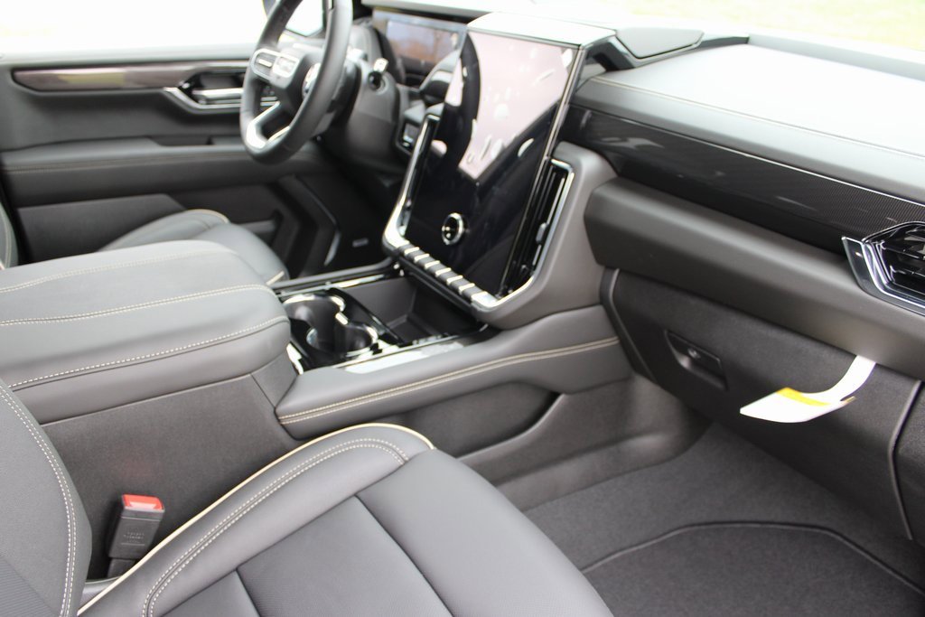 New 2026 GMC Yukon Elevation image 21