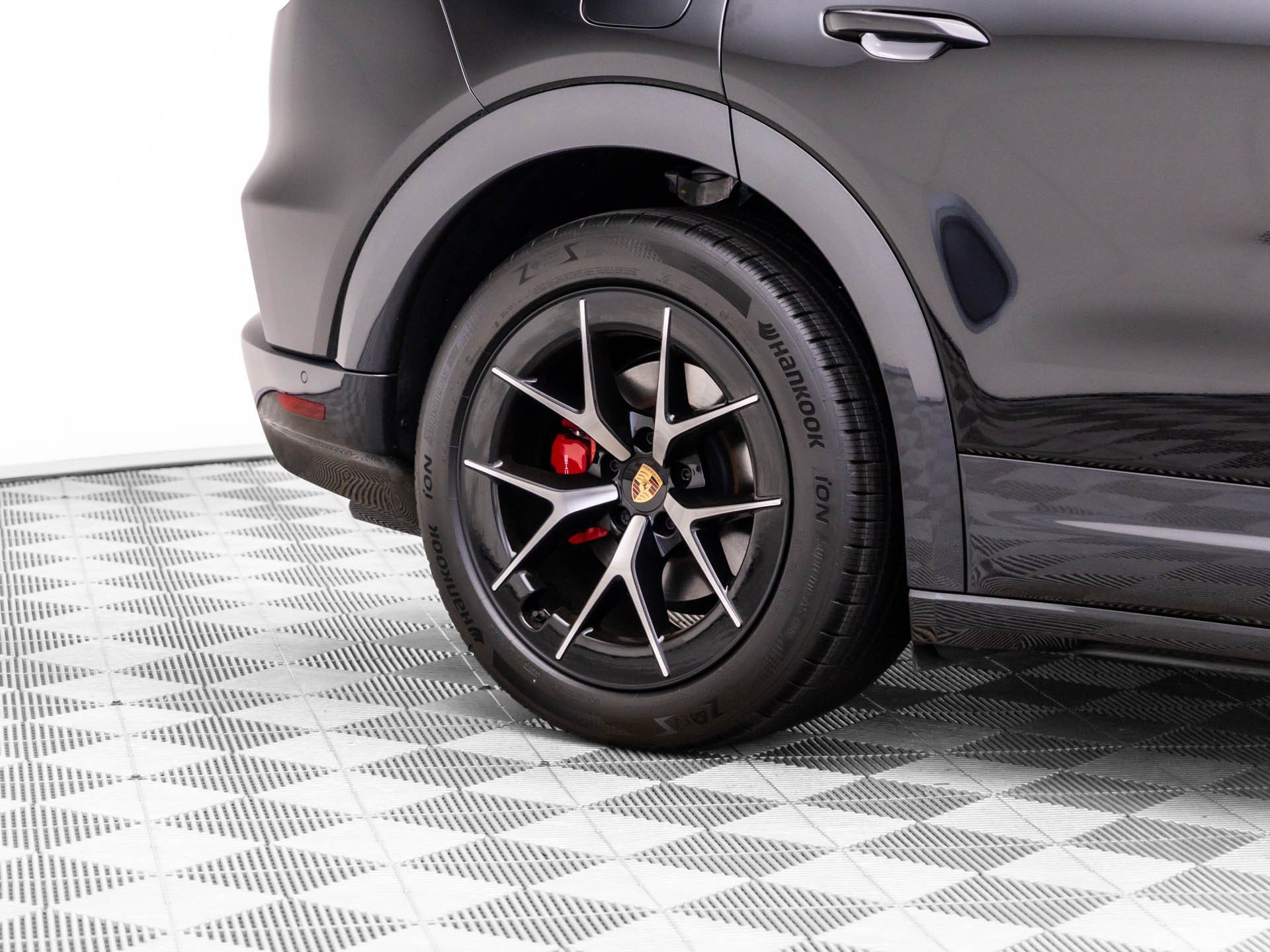 New 2026 Porsche Cayenne S AWD/4WD image 48