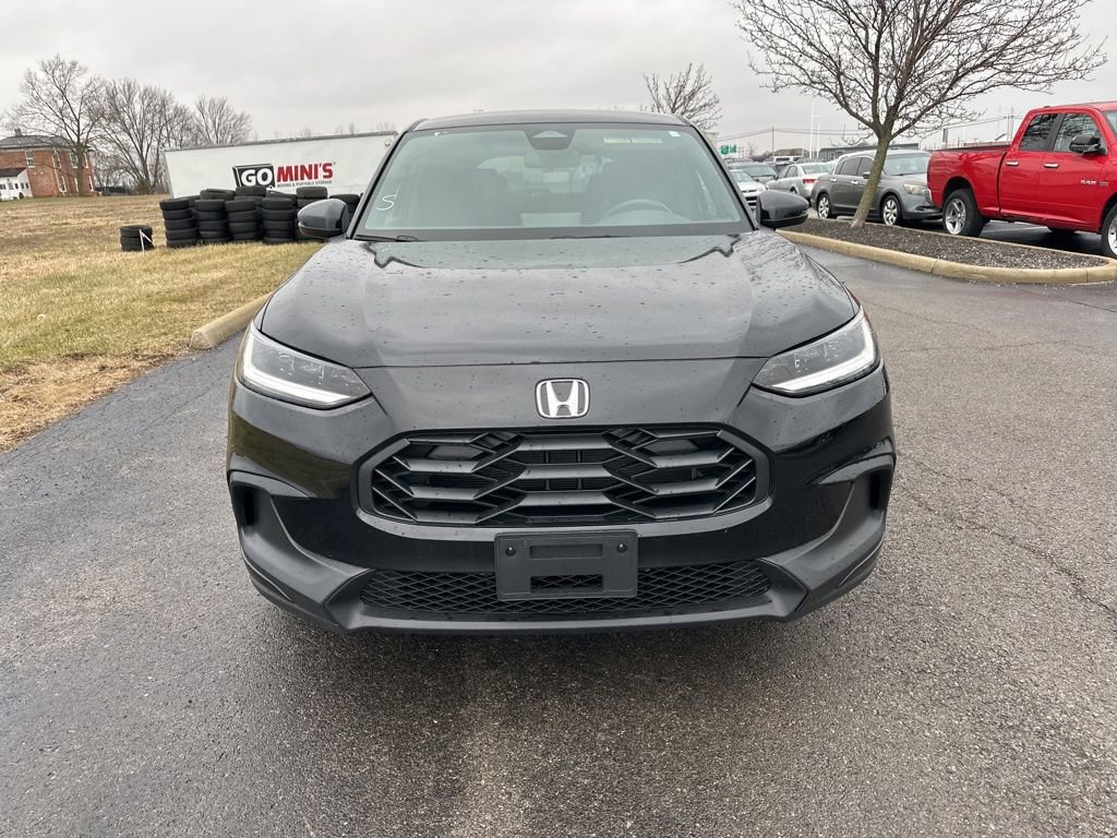 Used 2023 Honda HR-V Sport image 2