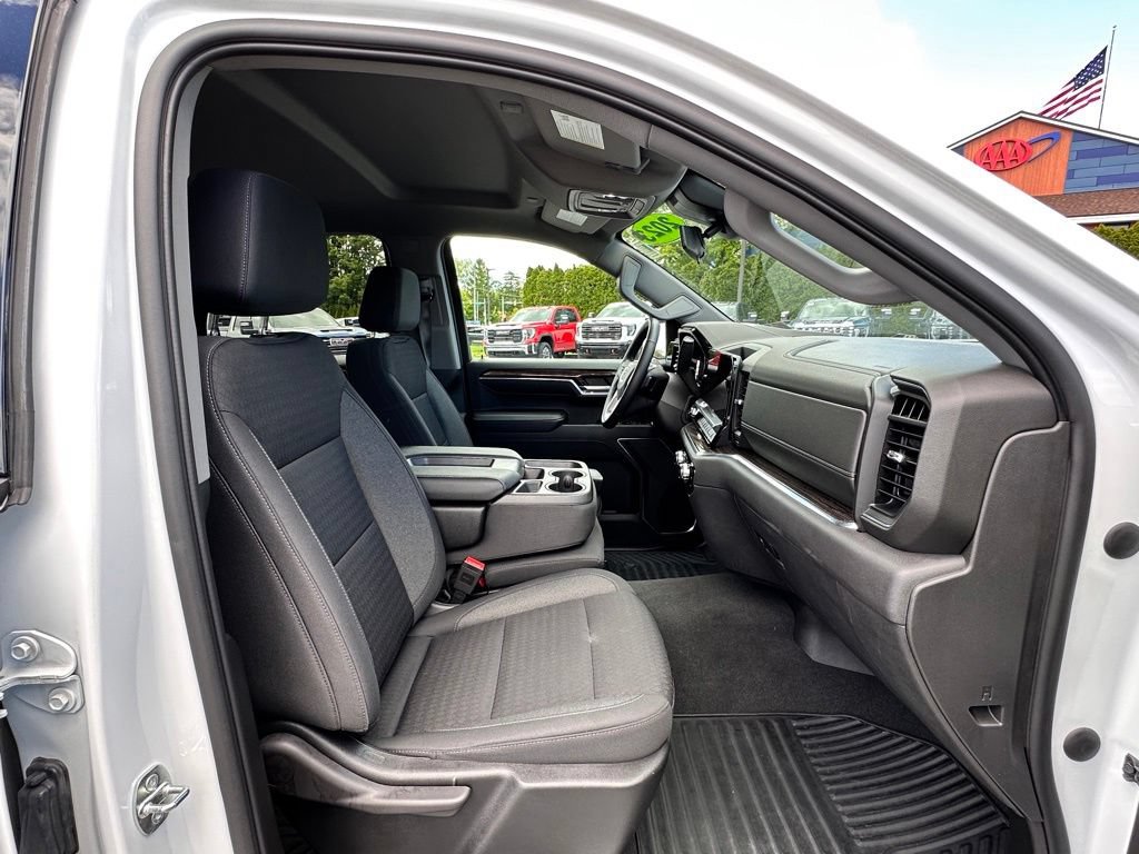 Used 2023 GMC Sierra 1500 Elevation AWD/4WD image 12