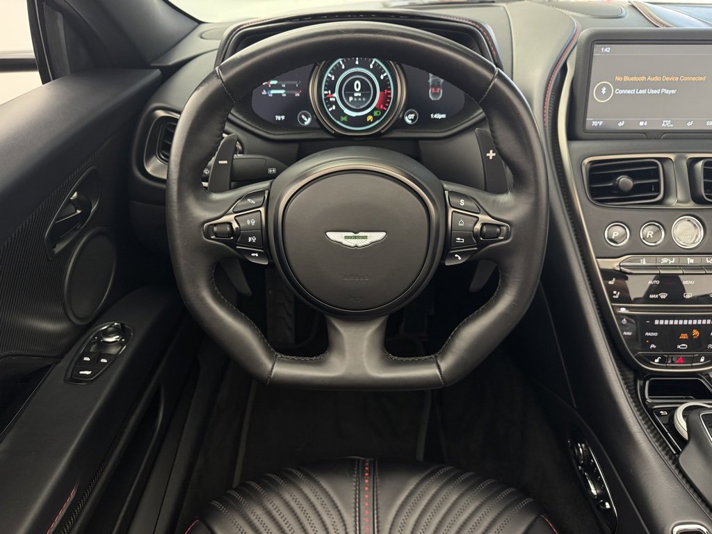 Used 2023 Aston Martin DB11 Volante image 27
