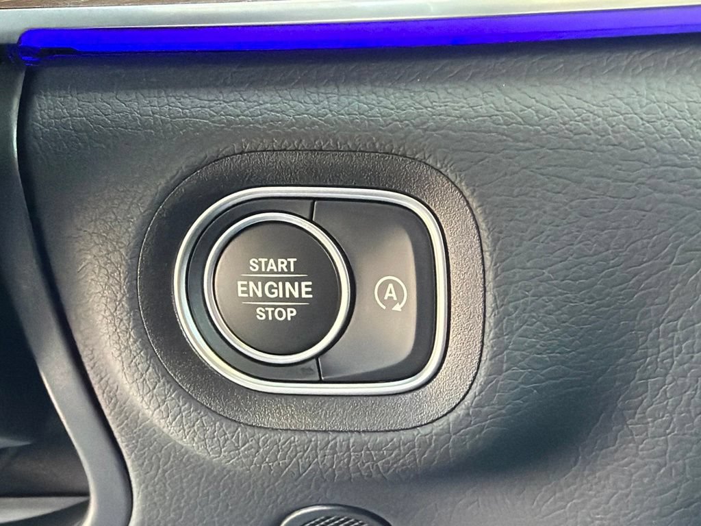 Certified 2026 Mercedes-Benz GLS 450 4MATIC image 28