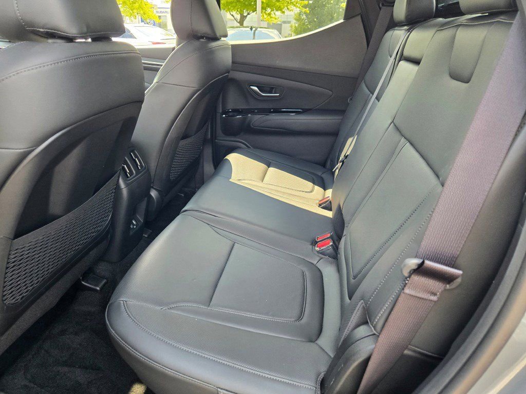 Used 2022 Hyundai Santa Cruz Limited AWD/4WD image 14