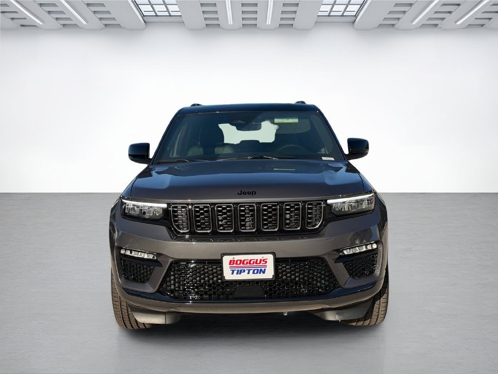 New 2025 Jeep Grand Cherokee Summit AWD/4WD image 2