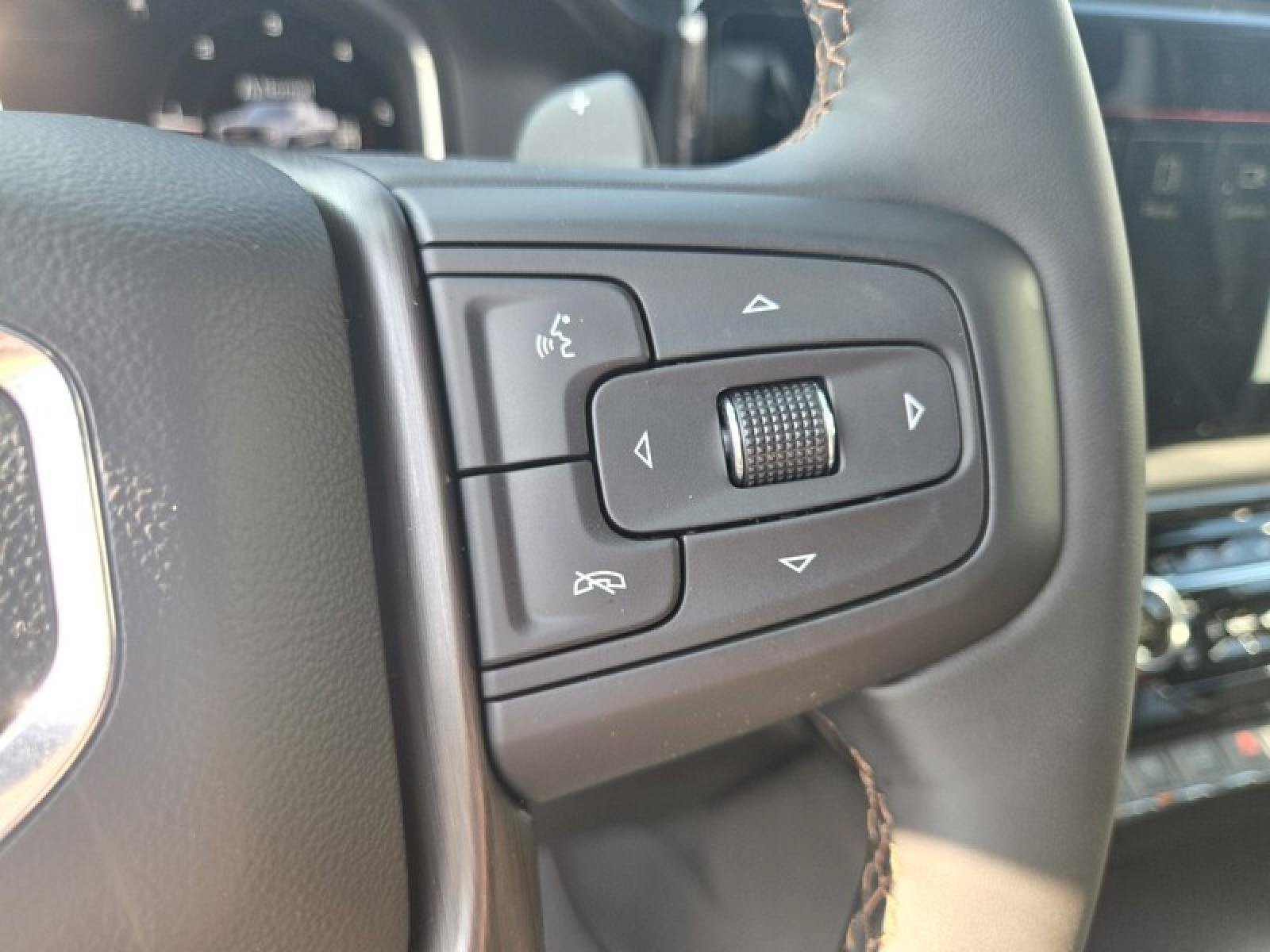New 2026 GMC Sierra 1500 AT4 w/ AT4 Premium Package AWD/4WD image 10