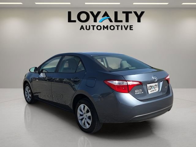 Used 2015 Toyota Corolla LE image 3
