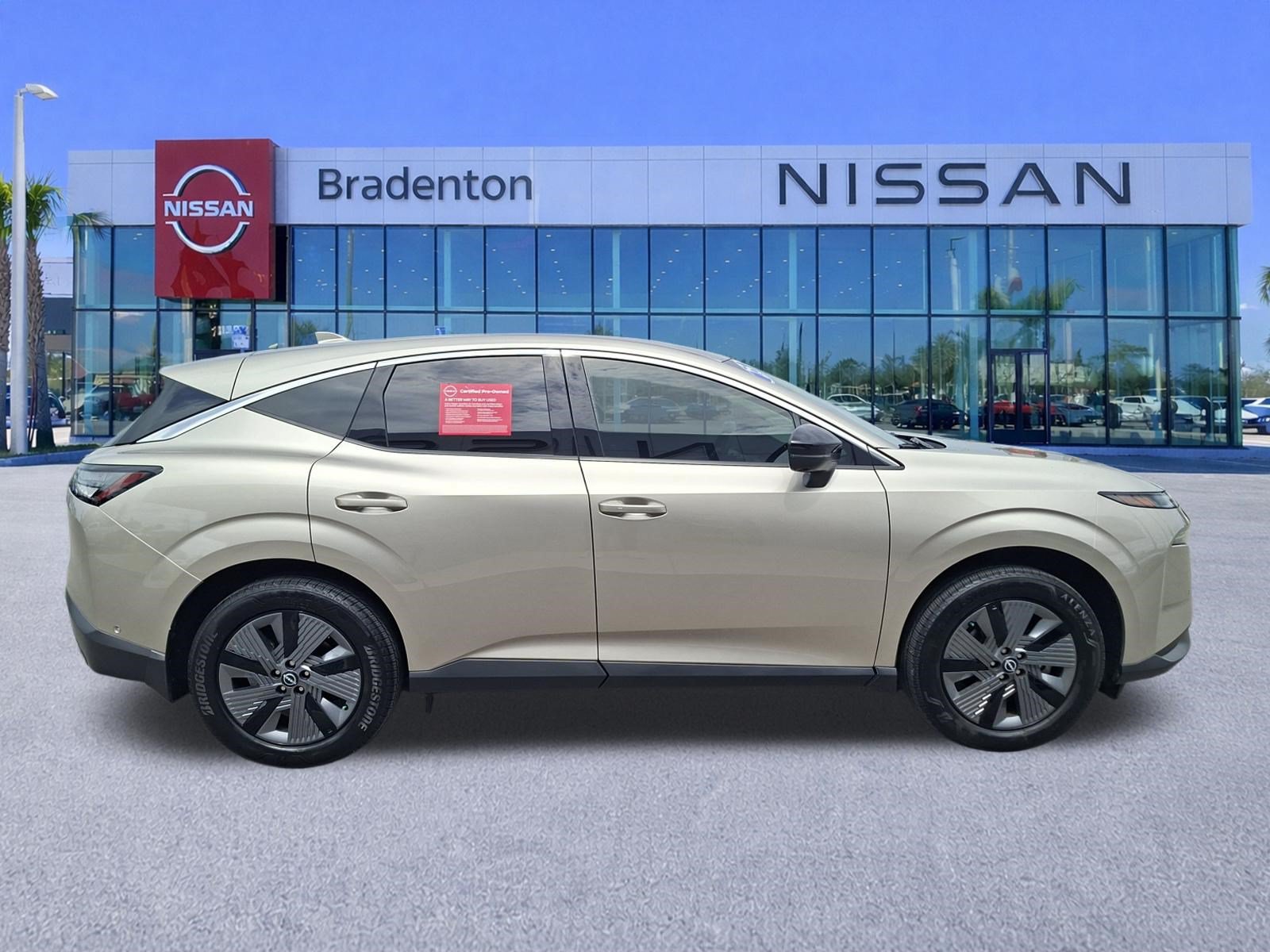 Used 2025 Nissan Murano SL AWD/4WD image 4